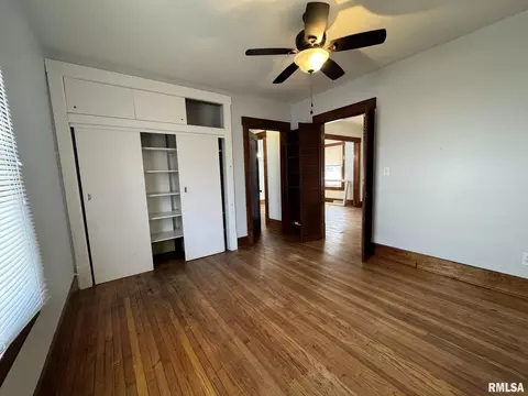 Bedroom - 2408 Yale Blvd, Springfield, IL 62703 photo 3 of 8