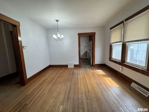 Other - 2408 Yale Blvd, Springfield, IL 62703 photo 3 of 6