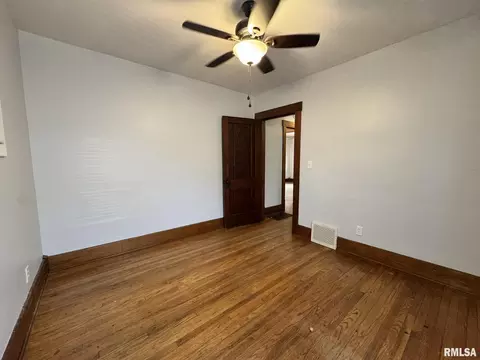 Bedroom - 2408 Yale Blvd, Springfield, IL 62703 photo 7 of 8