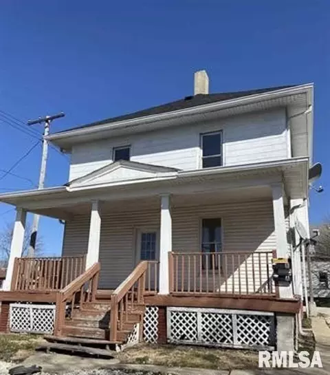 171 N 3rd St, Canton, IL 61520