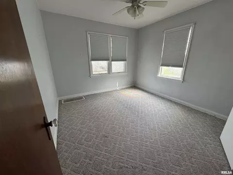 Bedroom - 2537 S 5th St, Springfield, IL 62703 photo 2 of 3