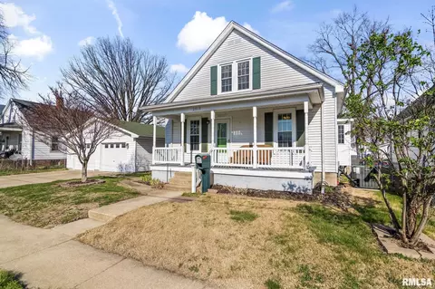 2010 N 16th St, Springfield, IL 62702