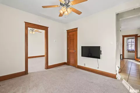 Living - 2010 N 16th St, Springfield, IL 62702 photo 5 of 5