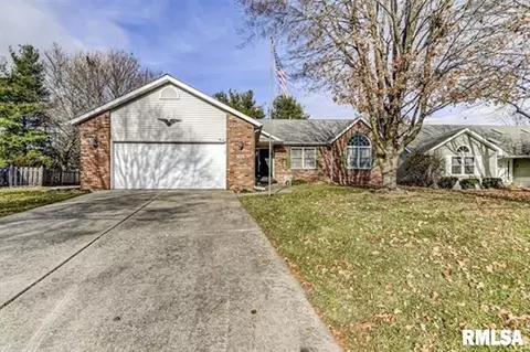 3405 Ashley Ln, Springfield, IL 62711