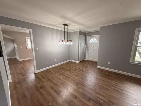 307 E State St, Payson, IL 62360 photo 10