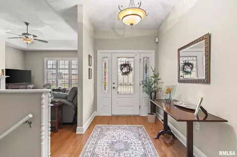 Entry Way - 2403 Interlacken Rd, Springfield, IL 62704 photo 1 of 2