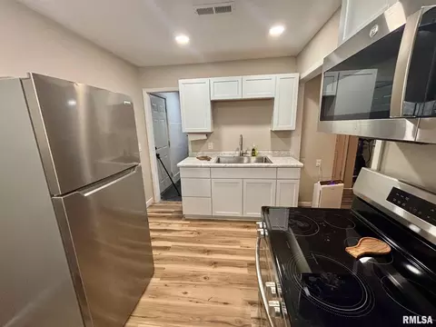 Kitchen - 1702 N 20th St, Springfield, IL 62702 photo 3 of 3