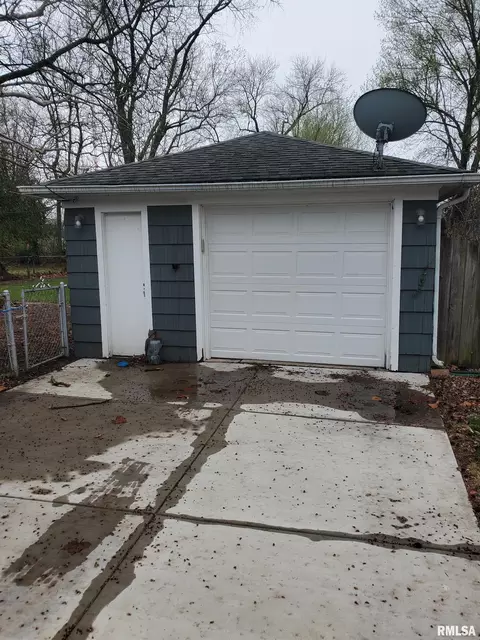 Other - 308 E Apple Orchard Rd, Springfield, IL 62703 photo 1 of 9
