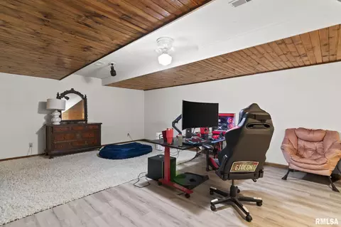 Other - 2421 E Lake Shore Dr, Springfield, IL 62712 photo 9 of 12
