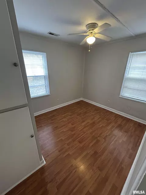 Bedroom - 10 Reed Ct, Springfield, IL 62704 photo 1 of 4