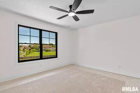Bedroom - 3315 Sudduth Rd, Sherman, IL 62684 photo 9 of 13