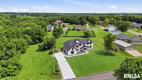 View/Area - 3315 Sudduth Rd, Sherman, IL 62684 photo 1 of 6