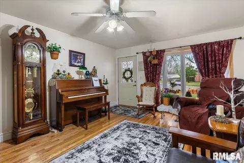 Other - 17 Celeste Ct, Springfield, IL 62703 photo 4 of 9