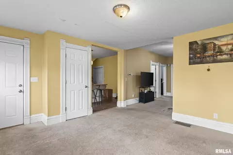 Entry Way - 135 N State St, Springfield, IL 62702 photo 1 of 1