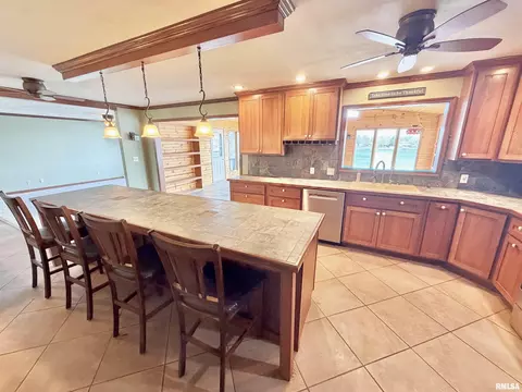 Kitchen - 35 Shady Ln, Avon, IL 61415 photo 5 of 6