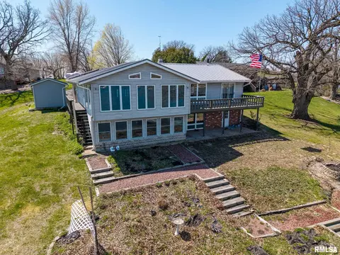 Exterior - 35 Shady Ln, Avon, IL 61415 photo 10 of 14