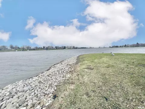 View/Area - 35 Shady Ln, Avon, IL 61415 photo 1 of 9