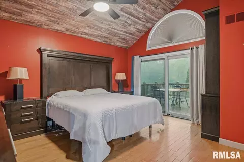 Bedroom - 200 S Koke Mill Rd, Springfield, IL 62704 photo 1 of 5