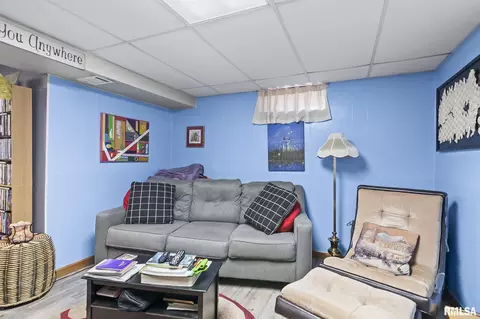 Other - 2409 Sutherland Rd, Springfield, IL 62702 photo 7 of 11