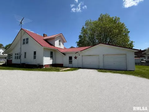 180 E Penn Ave, Roseville, IL 61473