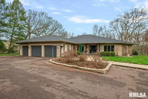 Exterior - 6201 Westminster Ct, Springfield, IL 62711 photo 6 of 29