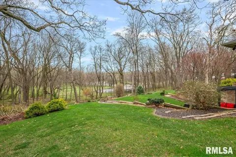 Exterior - 6201 Westminster Ct, Springfield, IL 62711 photo 14 of 29