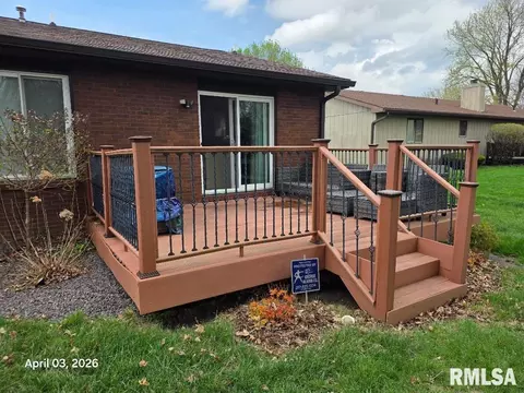 Exterior - 3308 Rawlings Dr, Springfield, IL 62704 photo 3 of 3