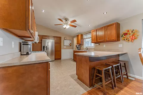 Kitchen - 308 Ward Dr, Elkhart, IL 62634 photo 1 of 4