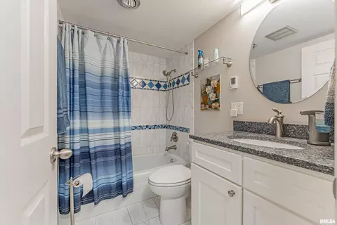 Bath - 308 Ward Dr, Elkhart, IL 62634 photo 2 of 2