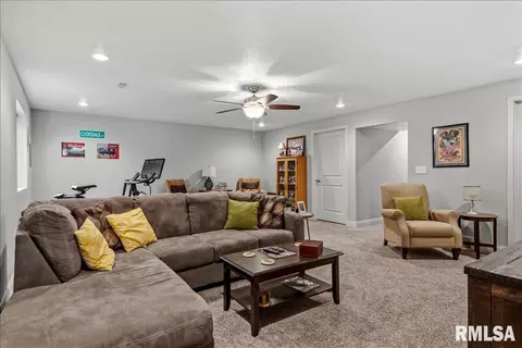 Other - 1508 Balfour Dr, Springfield, IL 62711 photo 14 of 17