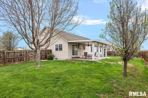 Exterior - 3708 Switchgrass Ct, Springfield, IL 62712 photo 4 of 5