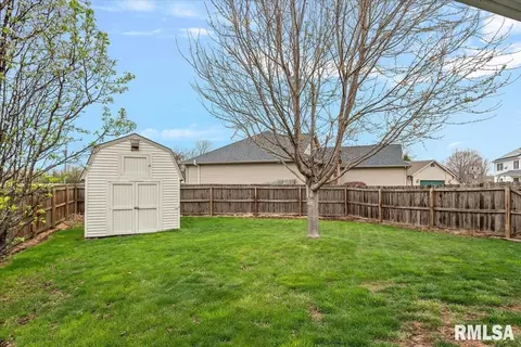 Exterior - 3708 Switchgrass Ct, Springfield, IL 62712 photo 5 of 5
