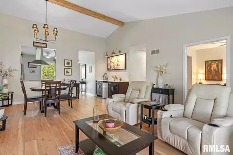 Living - 97 Mccarthy Dr, Springfield, IL 62702 photo 2 of 3