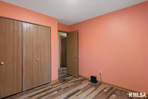 Bedroom - 1116 Bolin Ct, Springfield, IL 62703 photo 4 of 6