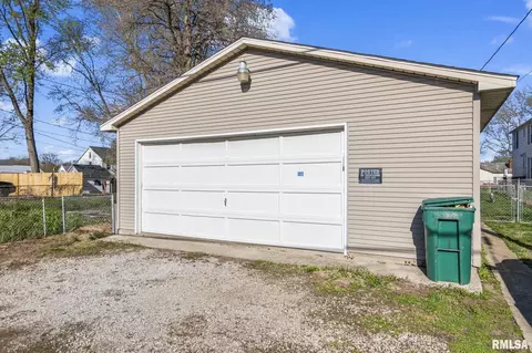 Other - 1621 N 8th St, Springfield, IL 62702 photo 5 of 7