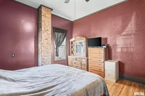 Bedroom - 1621 N 8th St, Springfield, IL 62702 photo 1 of 6