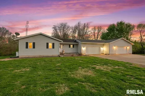 3838 N 8th Street Rd, Springfield, IL 62707