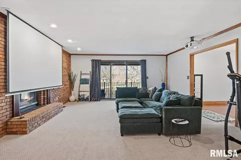 2551 E Lake Shore Dr, Springfield, IL 62712 photo 14