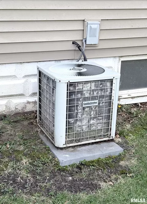 Other - 604 Walnut St, Abingdon, IL 61410 photo 16 of 16