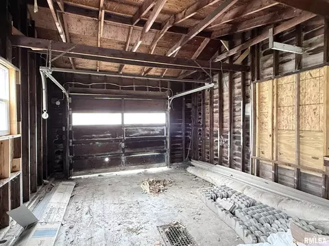 Other - 604 Walnut St, Abingdon, IL 61410 photo 15 of 16