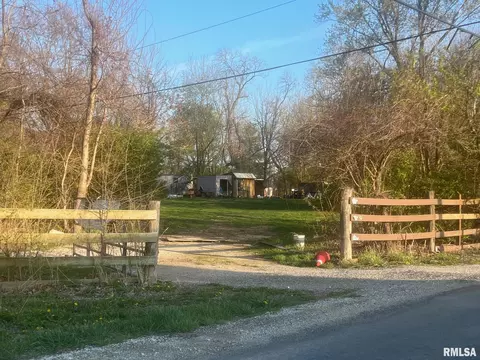 1608 N 32nd St, Springfield, IL 62702