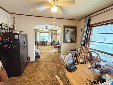Entry Way - 209 Yates Ave, Springfield, IL 62702 photo 1 of 1