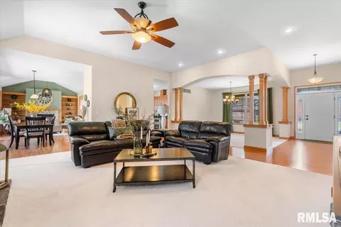 Other - 2211 Wydown Ave, Springfield, IL 62704 photo 4 of 16