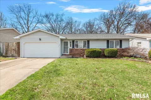 809 Diane Ct, Springfield, IL 62702
