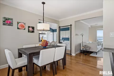 Dining - 1401 E Lake Shore Dr, Springfield, IL 62712 photo 1 of 1