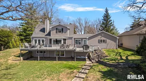 Exterior - 1401 E Lake Shore Dr, Springfield, IL 62712 photo 7 of 7