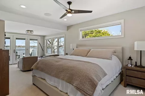 Bedroom - 1401 E Lake Shore Dr, Springfield, IL 62712 photo 1 of 8