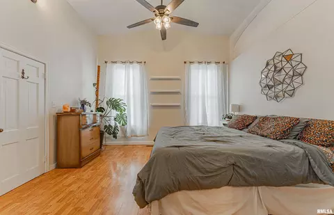 Bedroom - 101 W 8th St, Delavan, IL 61734 photo 1 of 4