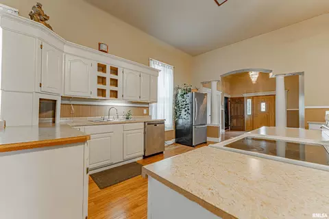 Kitchen - 101 W 8th St, Delavan, IL 61734 photo 3 of 3