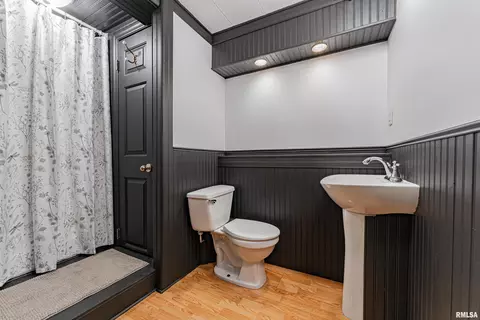 Bath - 101 W 8th St, Delavan, IL 61734 photo 2 of 2